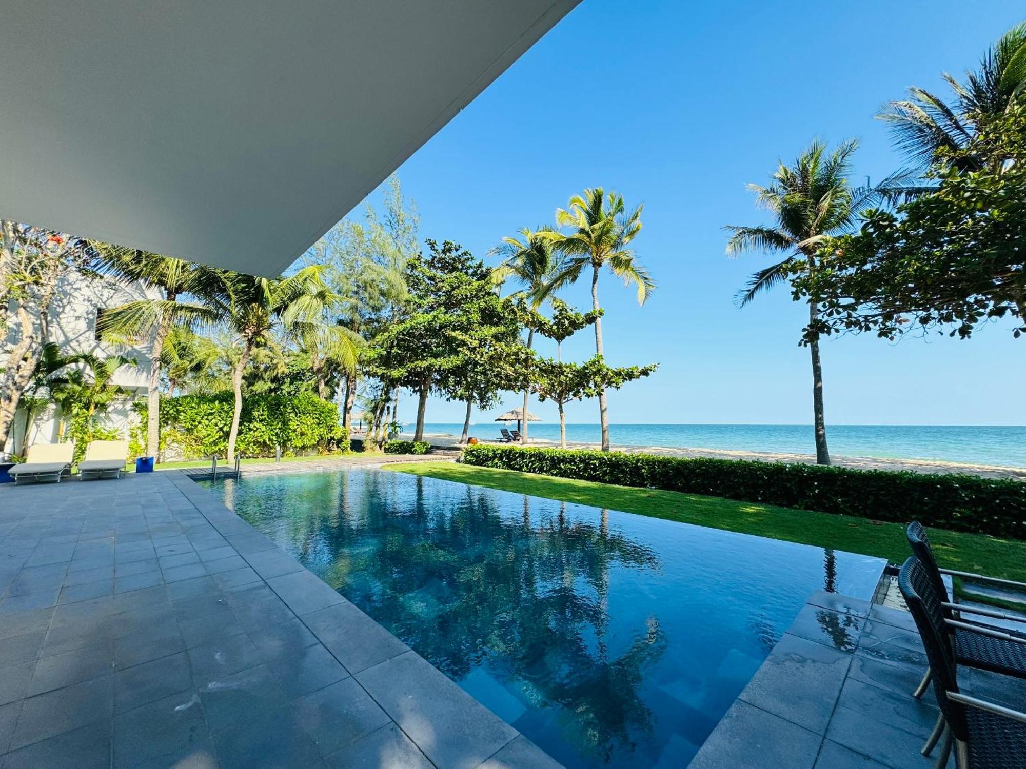 Premium Beachfront Villa 5 Bedrooms 1000M2 Sanctuary Ho Tram Resort Ll Bbq Екстер'єр фото