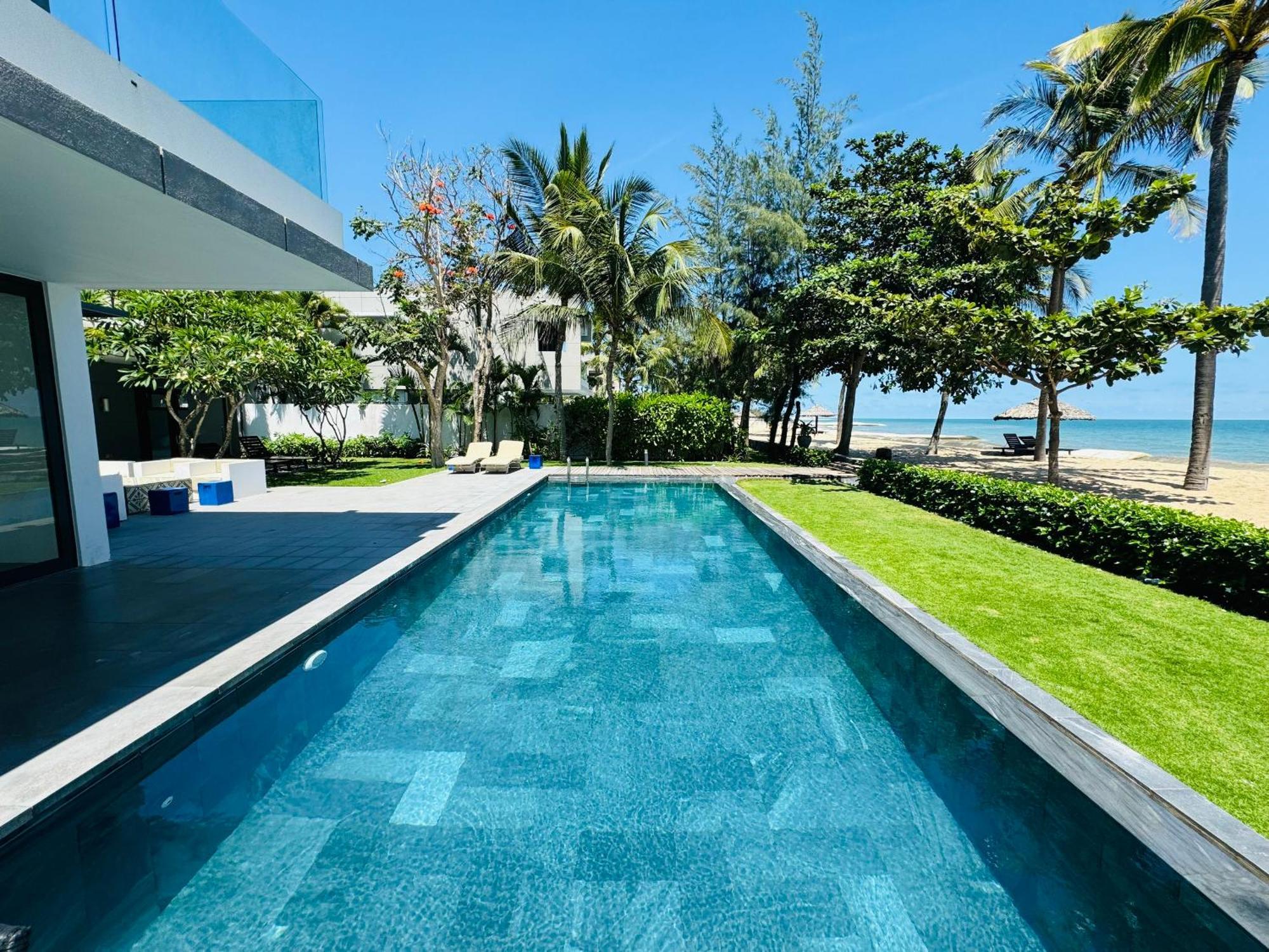 Premium Beachfront Villa 5 Bedrooms 1000M2 Sanctuary Ho Tram Resort Ll Bbq Екстер'єр фото